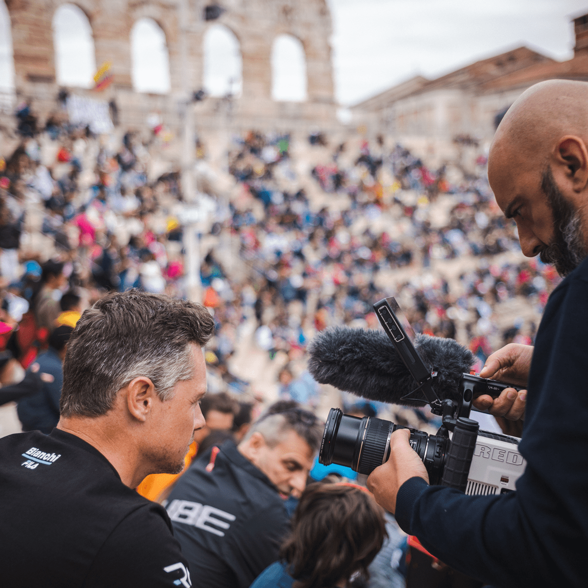 Zampediverse-A road movie for Bianchi